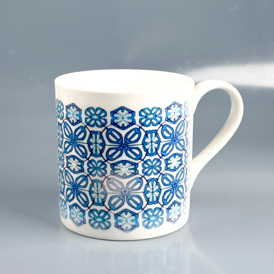 SALE SECONDS - Set of 4 x Turquoise flower bone china mugs